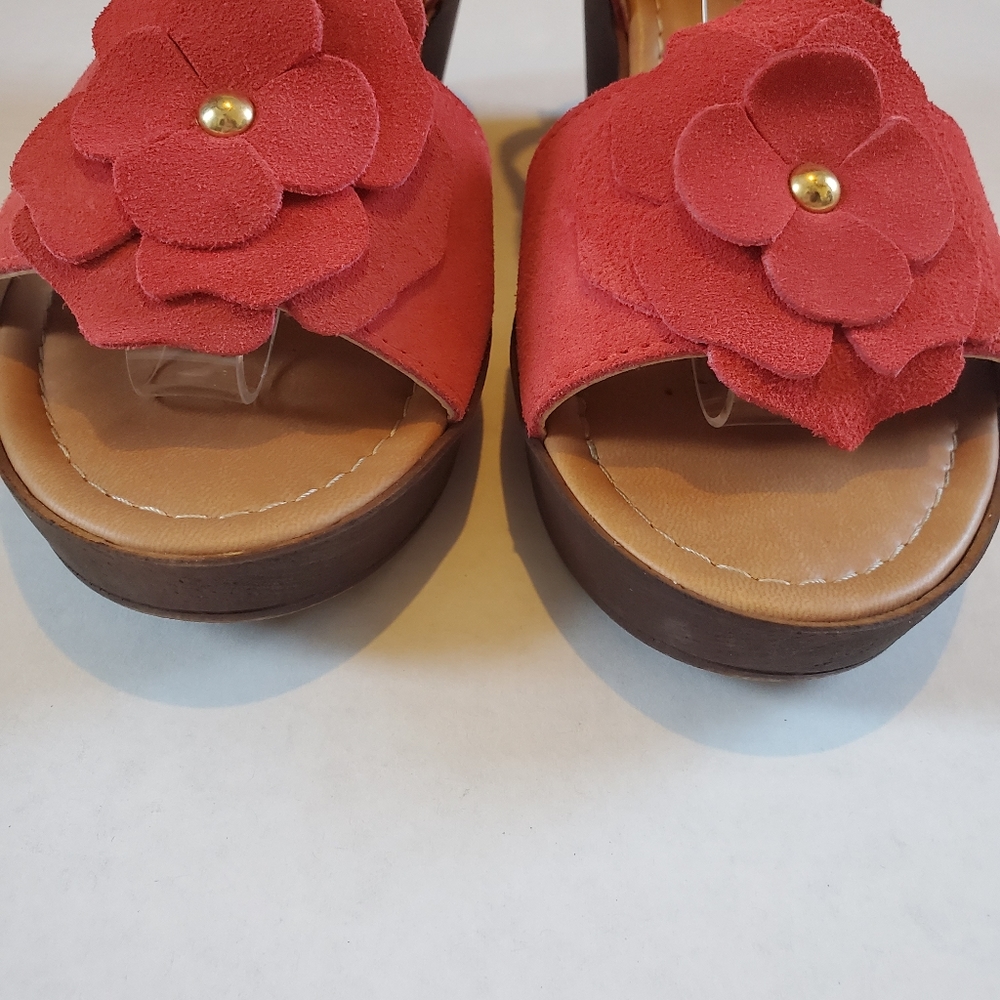 Mariella Suede Sandal Wedges - Picture 6 of 6